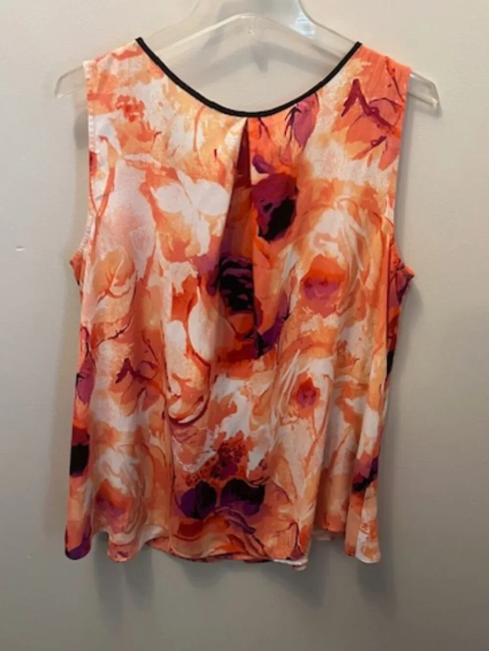 Women's Worthington Sleeveless Blouse, Multi Color, Size XL, Flowy, Ex Cond! - Picture 3 of 4